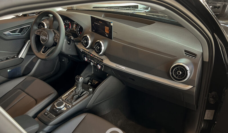 AUDI Q2 2024 lleno