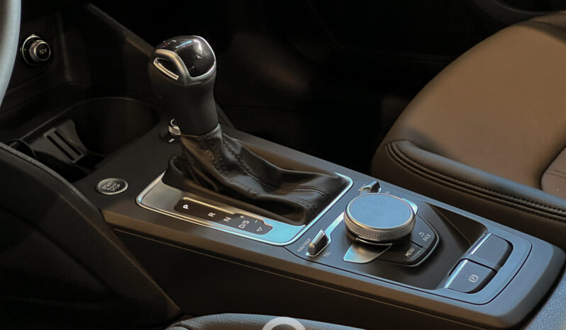 AUDI Q2 2024 lleno