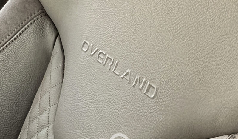 JEEP COMMANDER OVERLAND 2024 lleno