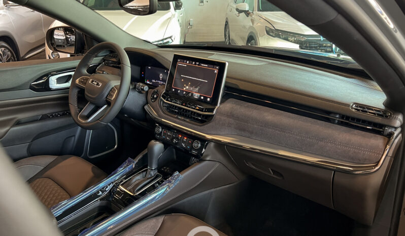 JEEP COMMANDER OVERLAND 2024 lleno
