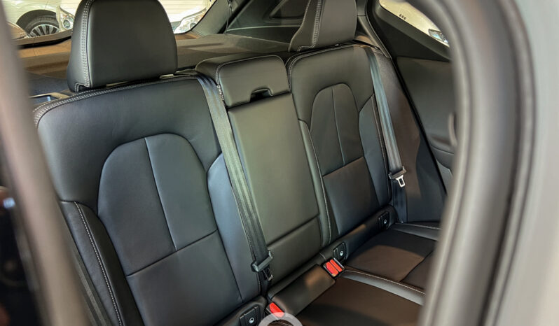 VOLVO XC40 B4 ULTIMATE 2024 lleno