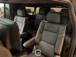 CADILLAC ESCALADE ESV 600 2023 lleno