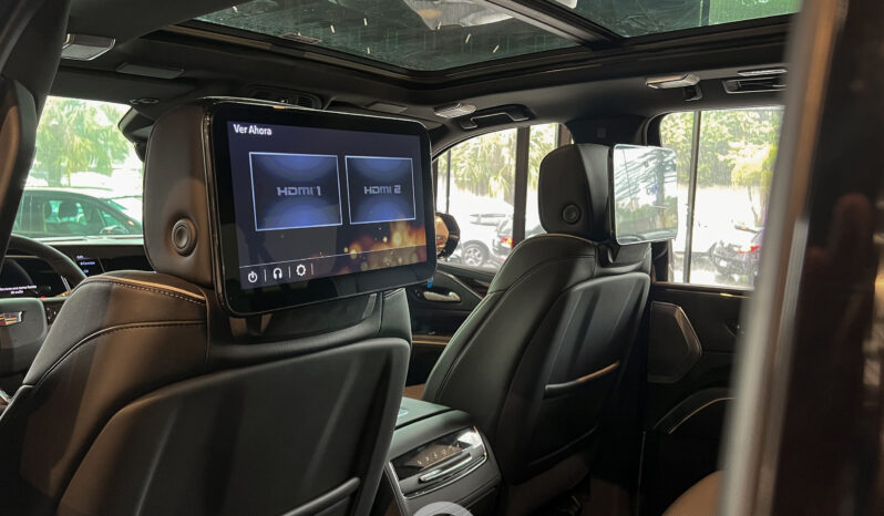 CADILLAC ESCALADE ESV 600 2023 lleno