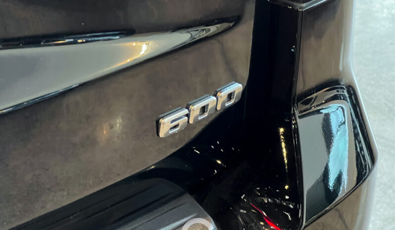 CADILLAC ESCALADE ESV 600 2023 lleno