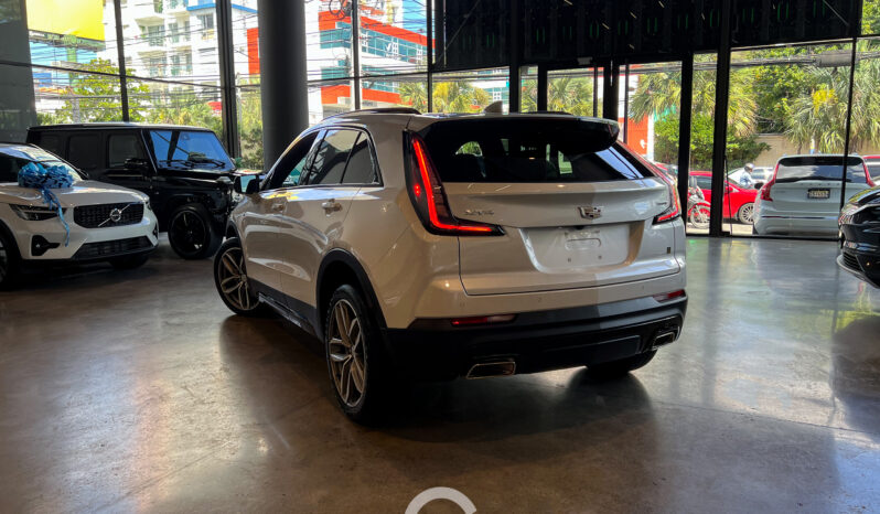 CADILLAC XT4 2023 lleno
