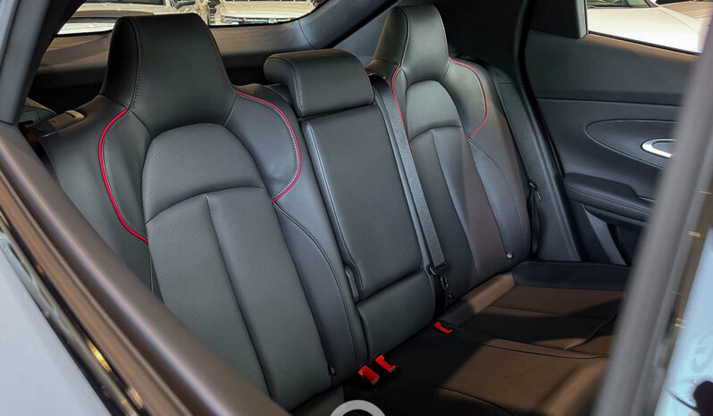 Changan UNI-T 2024 lleno