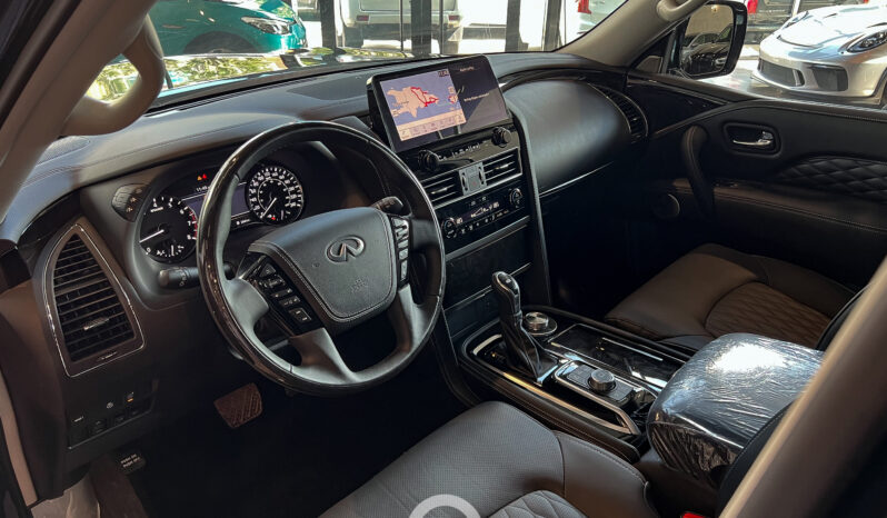 INFINITI QX80 AWD 2024 lleno