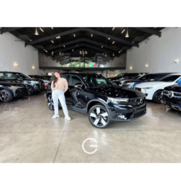 VOLVO XC40 RECHARGE 2024