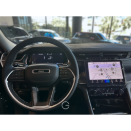 JEEP GRAND CHEROKEE LIMITED 2023 lleno