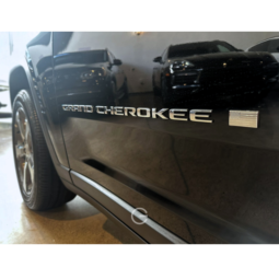 JEEP GRAND CHEROKEE LIMITED 2023 lleno
