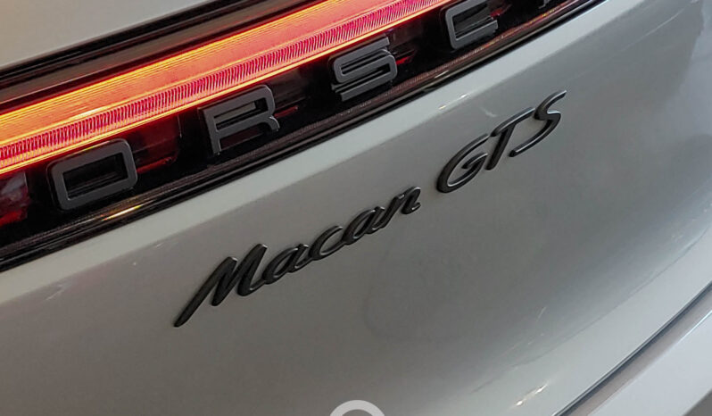 PORSCHE MACAN GTS 2024 lleno