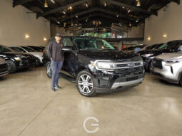 FORD EXPEDITION XLT 2024