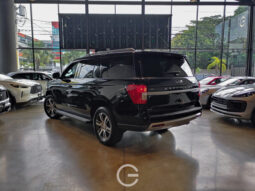 FORD EXPEDITION XLT 2024