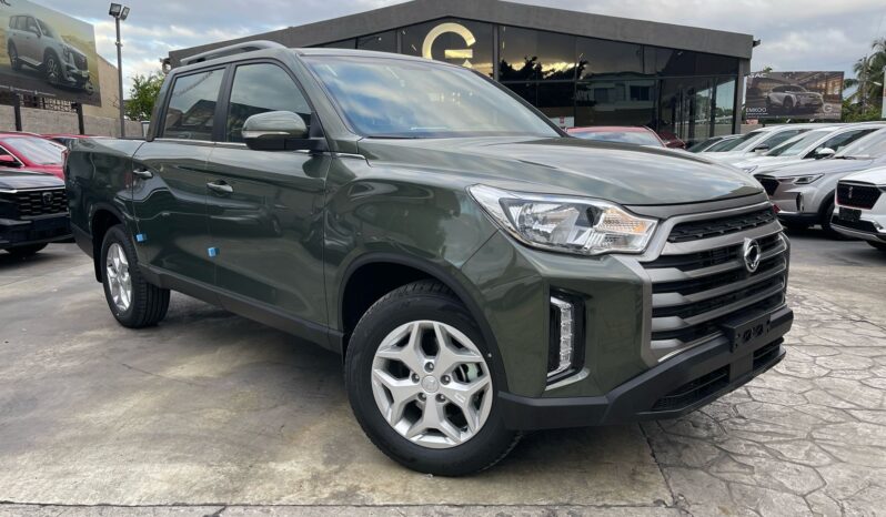 KGM Musso Grand AVENTURE PLUS 2024 lleno