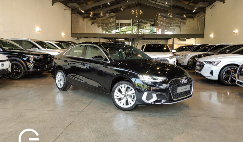 Audi A3 2024 lleno