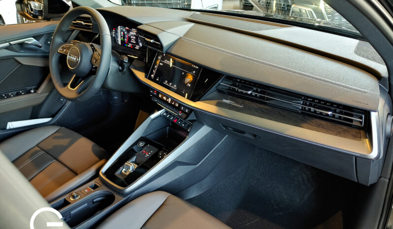 Audi A3 2024 lleno