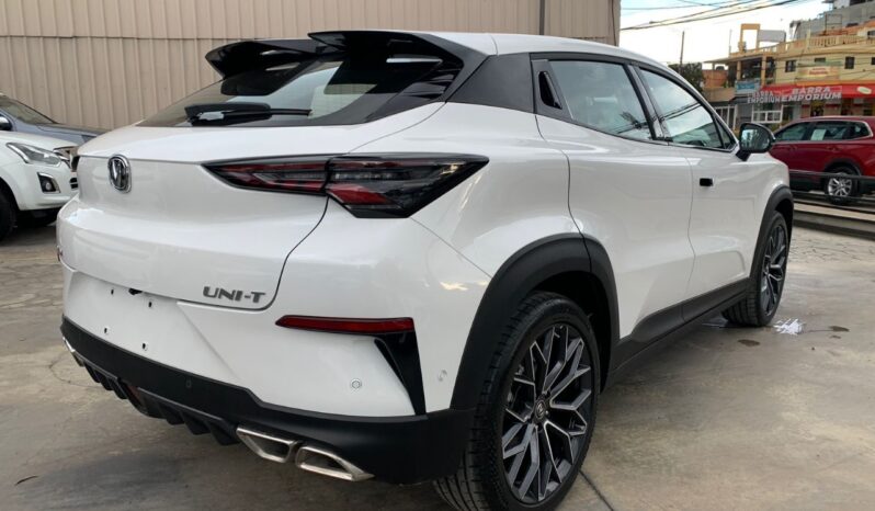 Changan UNI-T 2024 lleno