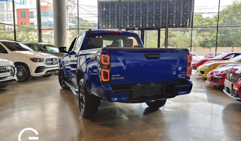ISUZU D-MAX LSE 2024 lleno