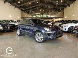 PORSCHE MACAN  2016
