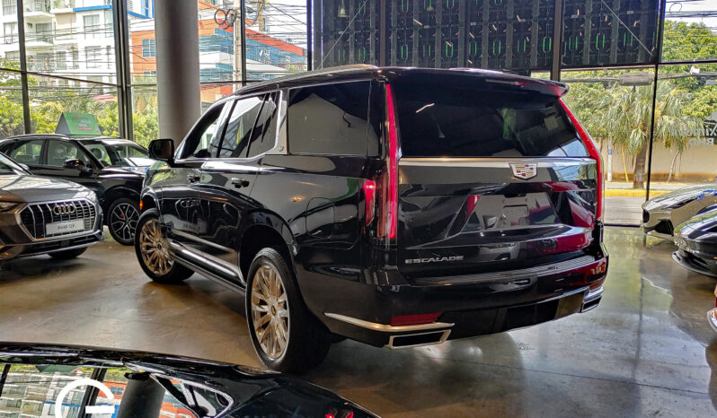 Cadillac Escalade Premium Luxury 2024 lleno
