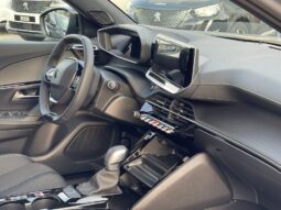 Peugeot 2008 GT Líne 2025 lleno