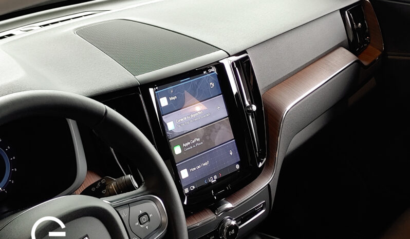Volvo XC60 Plus B5 2024 lleno