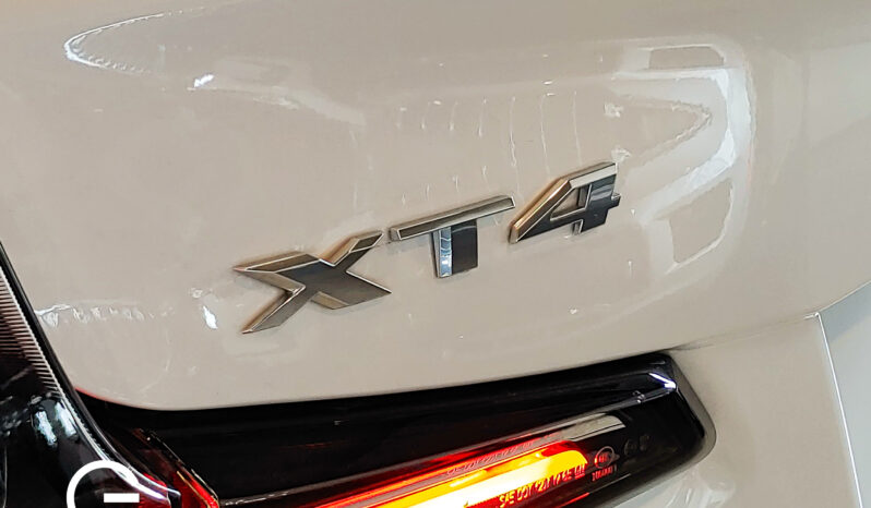 CADILLAC XT4 2024 lleno