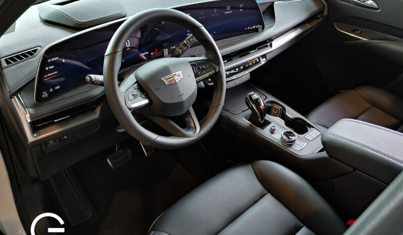 CADILLAC XT4 2024 lleno