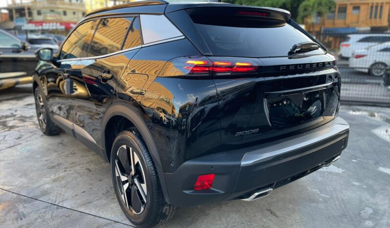 Peugeot 2008 GT Líne 2025 lleno