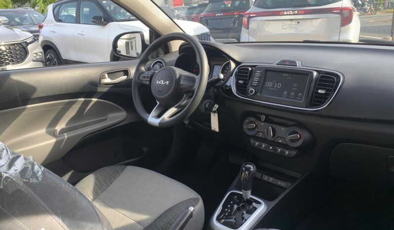 KIA SOLUTO 2025 lleno
