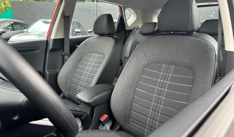 KIA SONET  2025 lleno