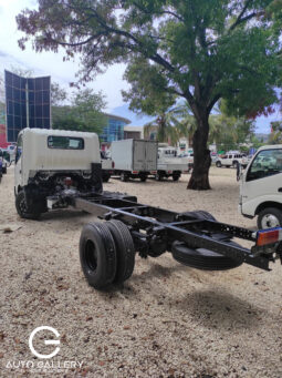 Hino 300 2024 19 Pies en Chasis lleno