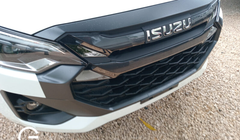 Isuzu DMAX LSE 2025 lleno