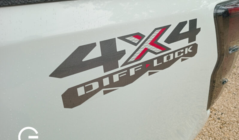 Isuzu DMAX LSE 2025 lleno