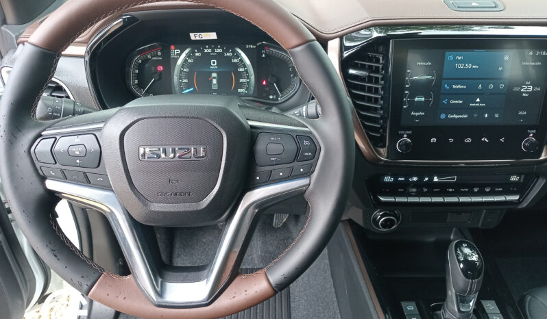 Isuzu DMAX LSE 2025 lleno