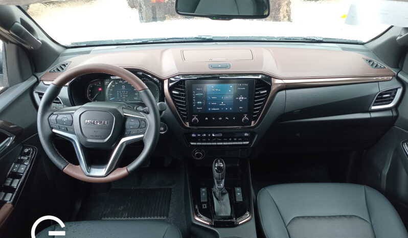 Isuzu DMAX LSE 2025 lleno