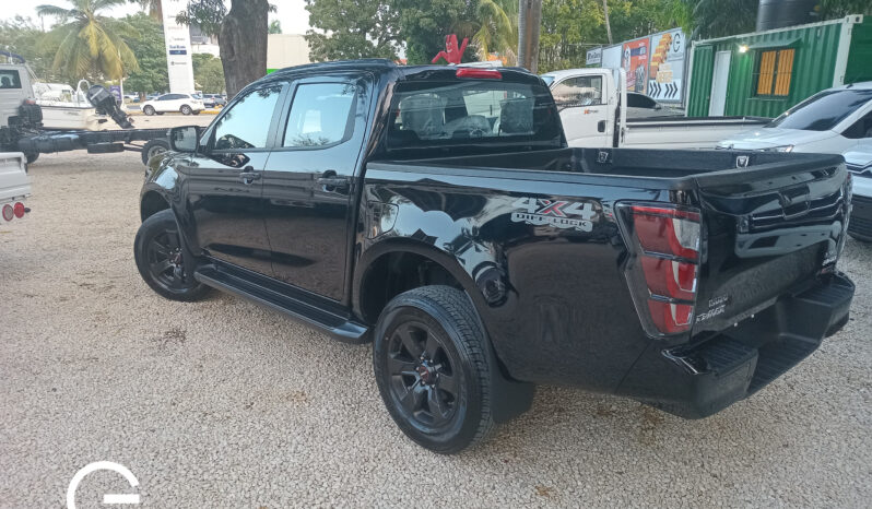 Isuzu DMAX LSE 2025 lleno