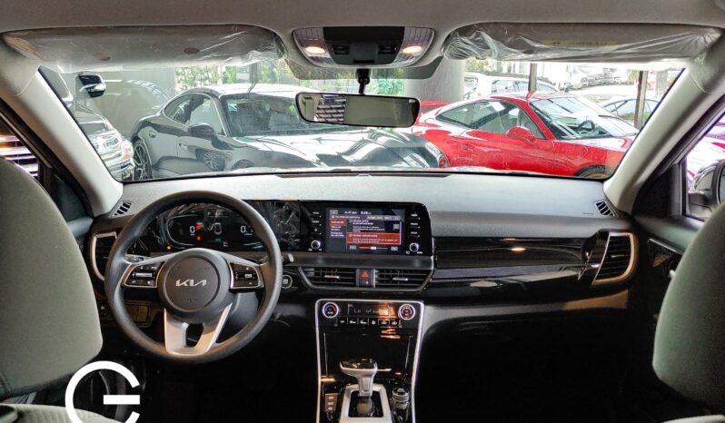 KIA SELTOS 2025 lleno