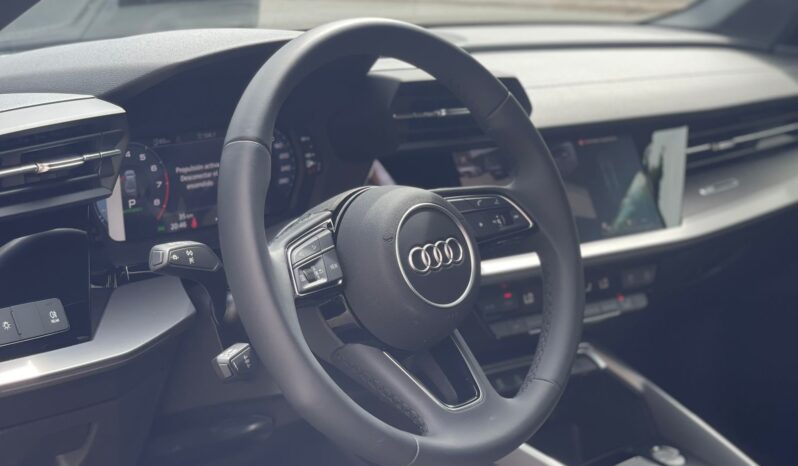 AUDI A3 2024 lleno
