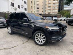 VOLVO XC90 MOMENTUM 2017