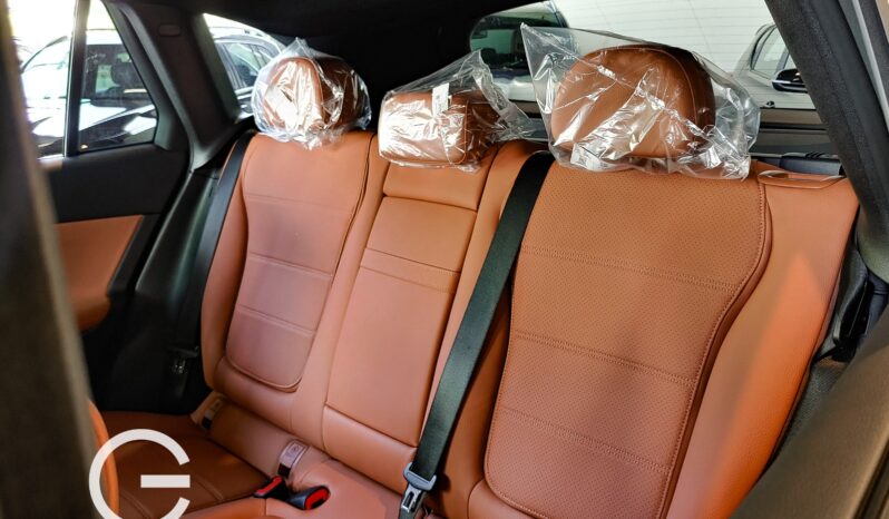 MERCEDES-BENZ GLC200 4MATIC 2025 lleno
