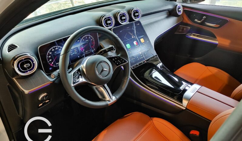 MERCEDES-BENZ GLC200 4MATIC 2025 lleno