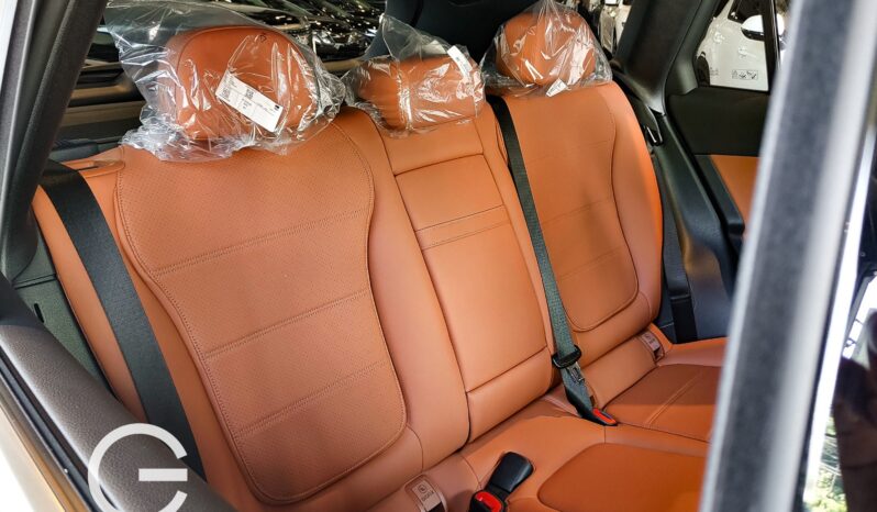 MERCEDES-BENZ GLC200 4MATIC 2025 lleno