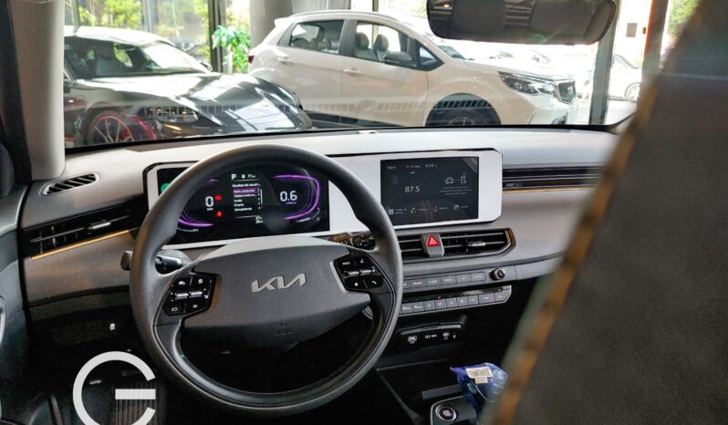 KIA K3 CROSS 2025 lleno