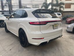 PORSCHE CAYENNE GTS 2022