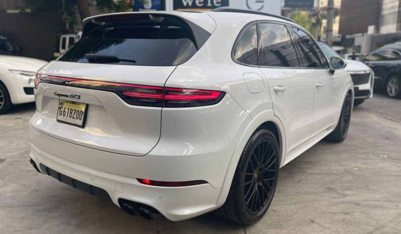PORSCHE CAYENNE GTS 2022 lleno