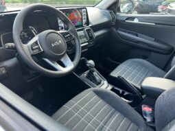 KIA SONET  2026 lleno