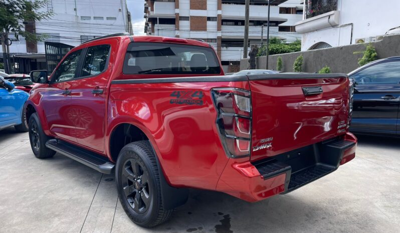 ISUZU D-MAX LSE 2024 lleno