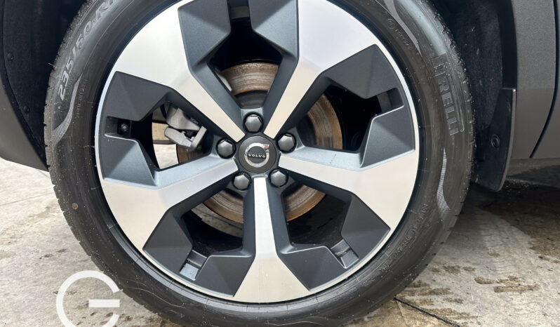 Volvo XC40 Ultimate B4 2024 lleno