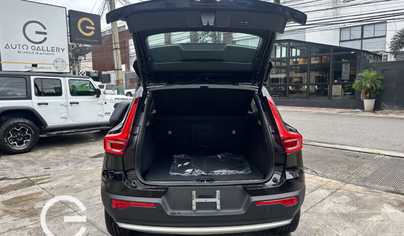 Volvo XC40 Ultimate B4 2024 lleno